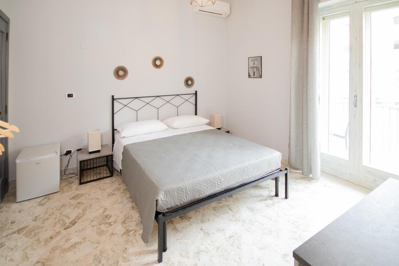 Bed and Breakfast Rudiae Boutique Lecce Pokój zdjęcie